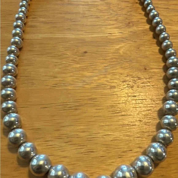 Tiffany & Co. Sterling Silver Graduated Bead Necklace - Picture 14 of 15
